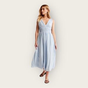 NWT | Abercrombie & Fitch | Crinkle Textured Smocked Waist Maxi | Blue | XL